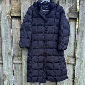 Lands' End Women's Black Long Down coat EUC